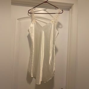 Vintage Dentelle White Satin Slip Dress
